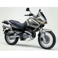 Suzuki 650 XF Freewind 2000